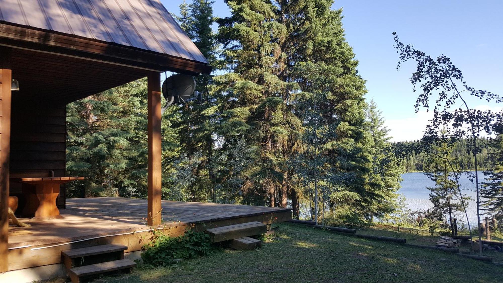 Bed and Breakfast Wettstone Guest Ranch Bridge Lake Zimmer foto